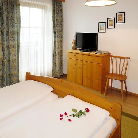 Heim By Interhome Appartement Zell am Ziller